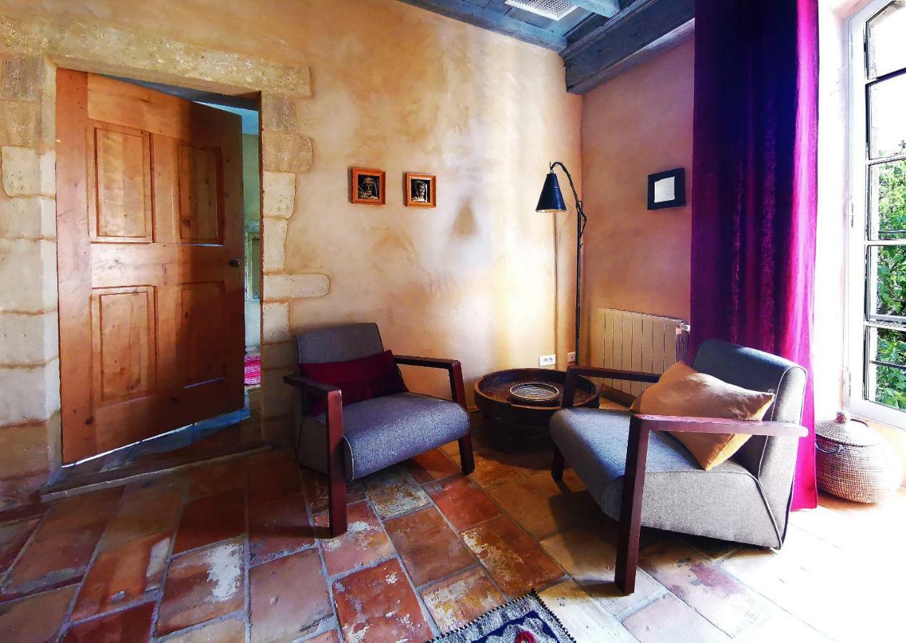 Hotel La Bastide Du Farfadet Laudun Exterior foto