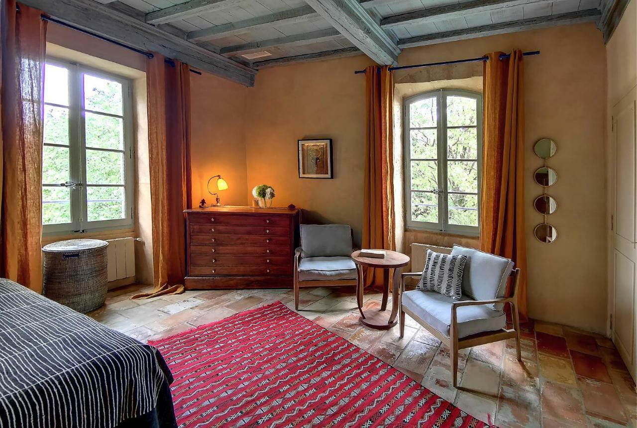 Hotel La Bastide Du Farfadet Laudun Exterior foto
